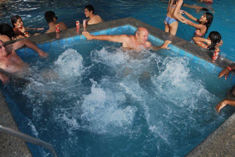 Diroma Resort - Achei Ferias Caldas Novas Buitenkant foto